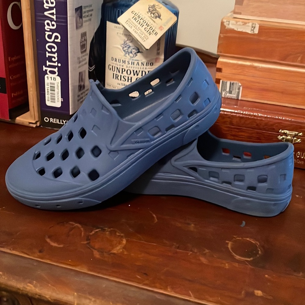 Vans Waterproof Slides Navy Blue Minor Flaw See Pic- Size Little Boys 13 💙